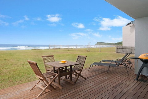 La Plage - Kawana Tourism 1