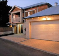 Terrific Townhouse - Kawana Tourism