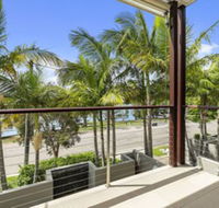 North Facing River Front Stunning Apartment Unit 2 9 Hilton Esplanade - Kawana Tourism