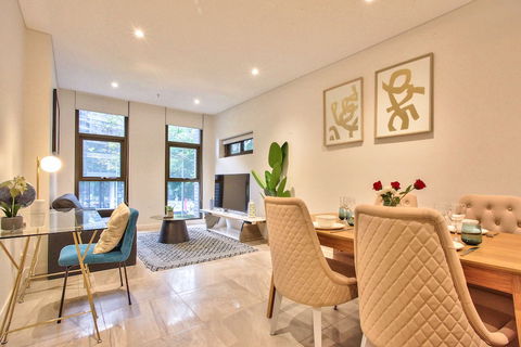 Apartment Hyde Park - Darling Harbour Day St 1 - Kawana Tourism 1