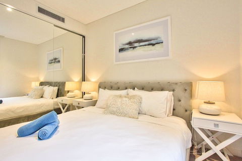 Apartment Hyde Park - Darling Harbour Day St 1 - Kawana Tourism 3