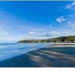 The Ultimate Beach House - Kawana Tourism