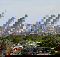 Cosy 1 Bedroom Apartment in Trendy Northcote - Kawana Tourism