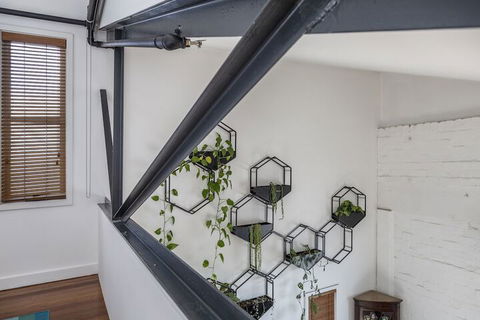 Fabulous Fitzroy Converted Warehouse - Kawana Tourism 2