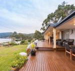 Seaview Family Retreat - Kawana Tourism