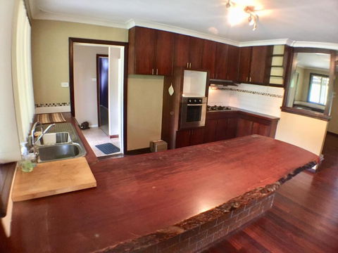 Vasse Cottage - Kawana Tourism 5