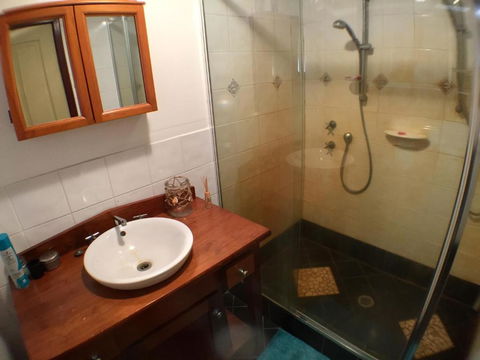 Vasse Cottage - Kawana Tourism 6