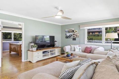 Morton Cottage At Lemon Tree - Kawana Tourism 5