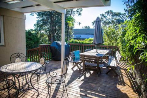 Families Escape To The Coast - Kawana Tourism 0