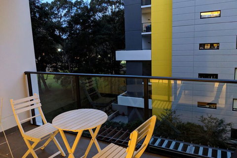 Trigo Home - Saunders Close Sydney - Kawana Tourism 6