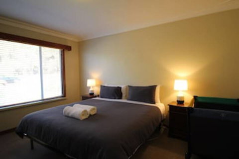 The White House - Kawana Tourism 0