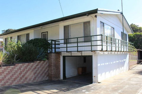 The White House - Kawana Tourism 1
