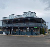 Commercial Hotel Curlewis - Kawana Tourism