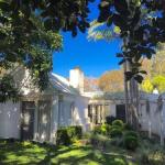Wisteria Cottage On The Lagoon / Beach - Kawana Tourism 1