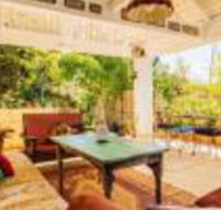 The Blue Beach House - Kawana Tourism