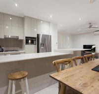 The Suite by the Cablepark - Kawana Tourism