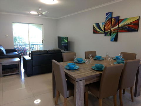 Oasis Private 2 Bed Apartment - Kawana Tourism 2