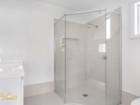 Pacific Paradise No.28 Anna Bay - Kawana Tourism 2