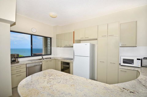 Jomar U1 21 McIlwraith Street Moffat Beach - Kawana Tourism 6