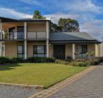 Coffin Bay Retreat - Kawana Tourism