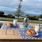 Baywater - Kawana Tourism 0