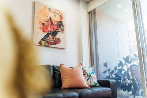 Tropicana On Bent Wifi Nespresso Heart Of East End - Kawana Tourism 4