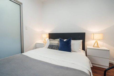 Tropicana On Bent Wifi Nespresso Heart Of East End - Kawana Tourism 2