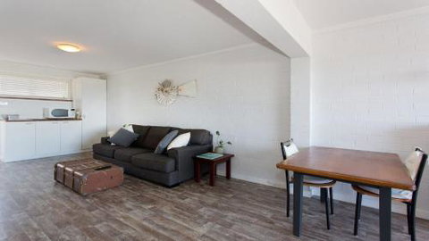 Vista Fremantle Apartment With A View - Kawana Tourism 6