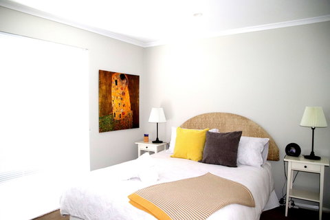 Tasman Holiday Parks - Serpentine Falls - Kawana Tourism 1