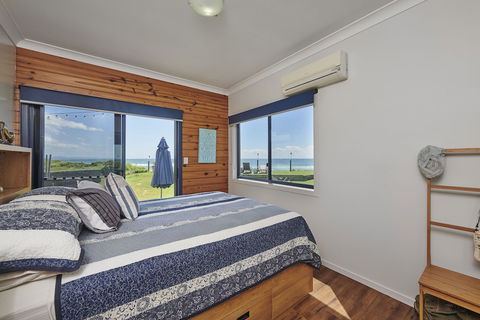 A PERFECT STAY - Belongil On The Beach - Kawana Tourism 6