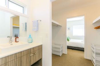 Hastings Point Beachside - Kawana Tourism 0
