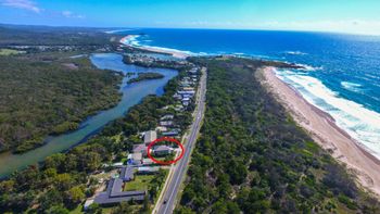 Hastings Point Beachside - Kawana Tourism 5