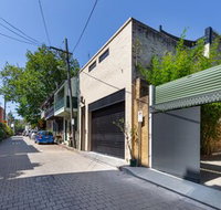 Ultimo 1 bed. furnished house w parking - Kawana Tourism