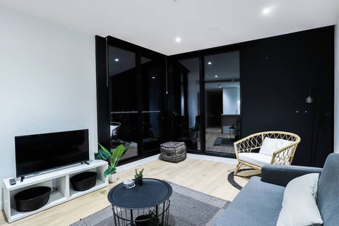 FV Apartments - Kawana Tourism 4