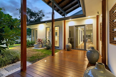 Veldree Palm Cove Rainforest Privacy - Kawana Tourism 5