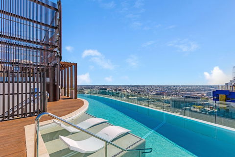 FV Dream 2 BED Apt+ Pool+ Free Parking Qfv211-16 - Kawana Tourism 3