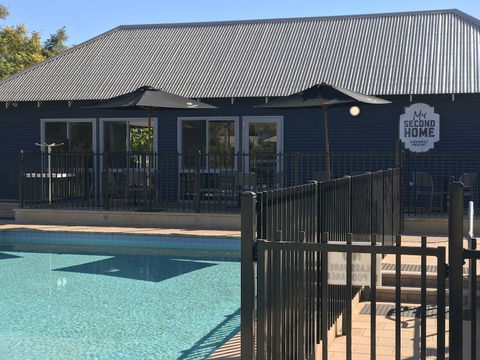 Best Western Plus The Ranges Karratha - Kawana Tourism 3