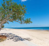 Spectacular Unit Overlooking Pumicestone Passage Welsby Pde Bongaree - Kawana Tourism