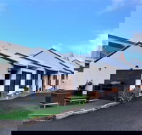 Coastal Motel - Kawana Tourism
