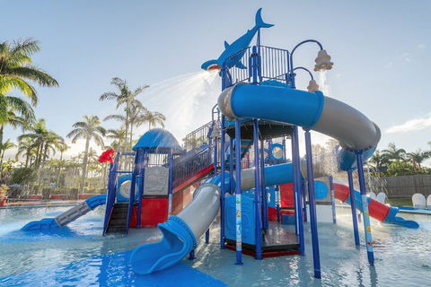 Oaks Sunshine Coast Oasis Resort - Kawana Tourism 3