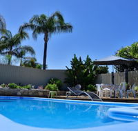 Palms Bed  Breakfast - Kawana Tourism
