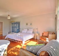 Dolphin Sands - Kawana Tourism