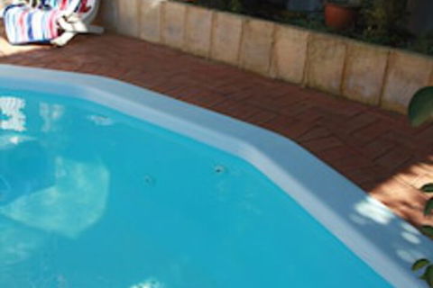 Astoria Retreat B&B - Kawana Tourism 7