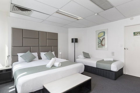 The MAC Boutique Hotel - Kawana Tourism 6