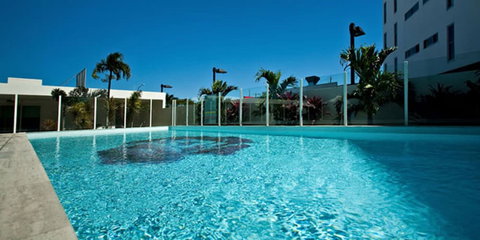 Lanai Riverside Apartments - Kawana Tourism 5