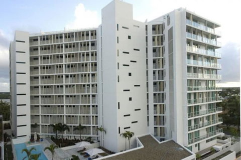 Lanai Riverside Apartments - Kawana Tourism 0