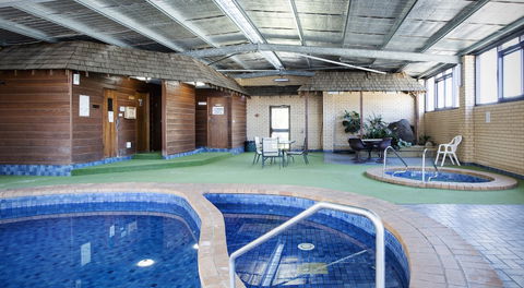 Boomerang Hotel - Kawana Tourism 2