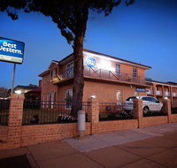 Blue Gum Motor Inn - Kawana Tourism