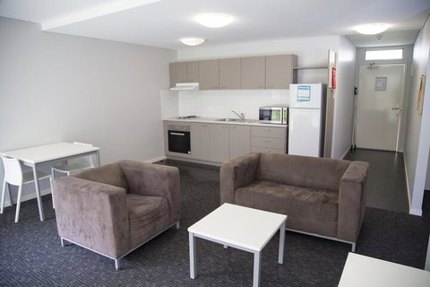 Murdoch University Village - Kawana Tourism 5