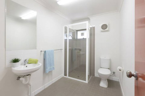 Murdoch University Village - Kawana Tourism 7
